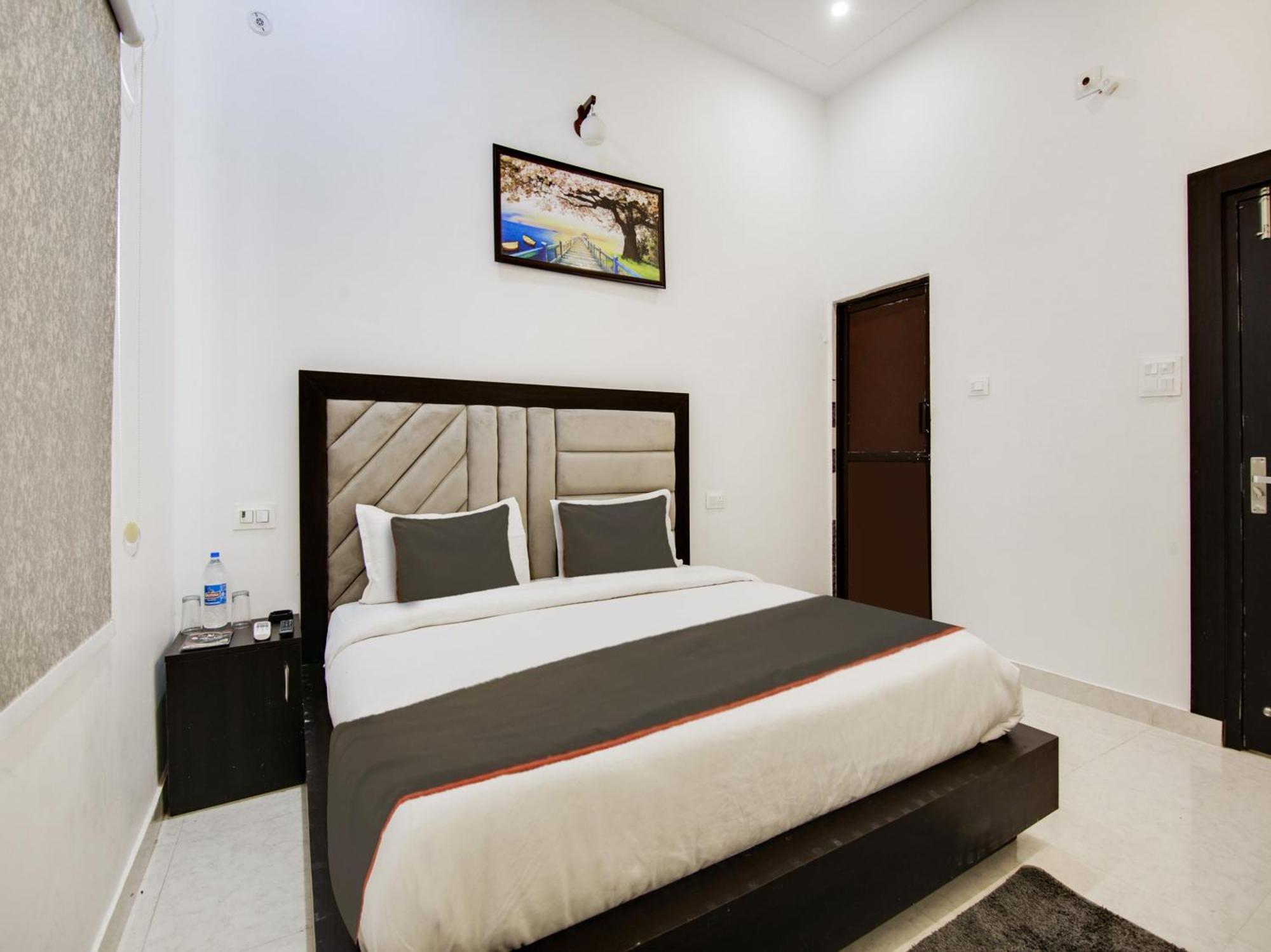 The Nines Hotel & Restro Nainital Exterior foto
